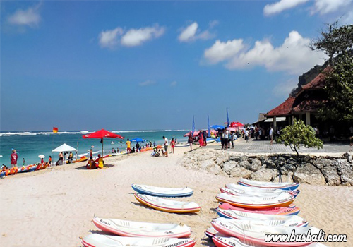 Daya-Tarik-Pantai-Pandawa